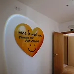 888 Hostel&suites Aparthotel