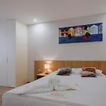 888 Hostel&suites Aparthotel *
