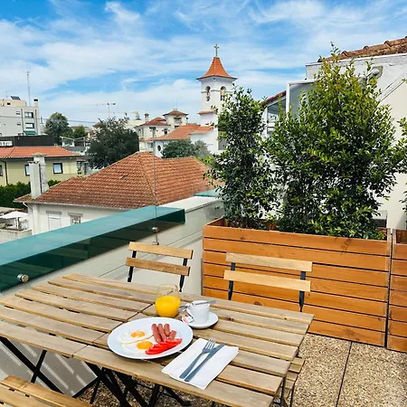 888 Hostel&suites * São João da Madeira