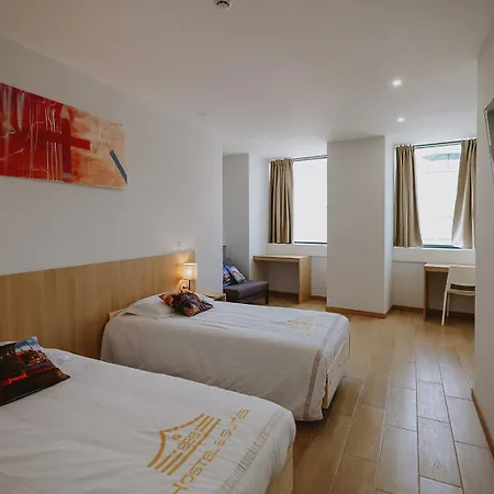 888 Hostel&suites Aparthotel *