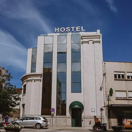 Aparthotel 888 Hostel&suites *