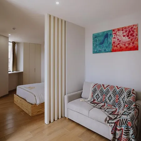 888 Hostel&suites *