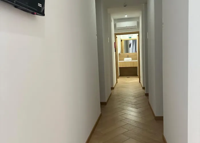 888 Hostel&suites * São João da Madeira