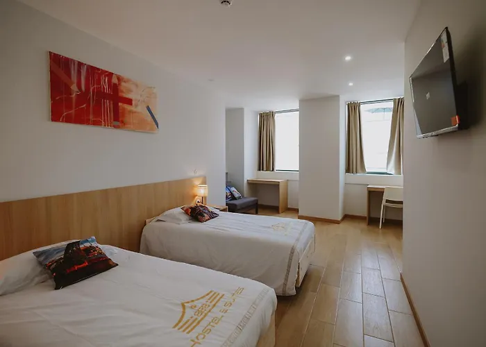 888 Hostel&suites Appart hôtel *